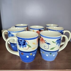 Elegant Blue Floral Mug Set